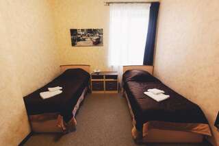 Гостиница Шале на Комсомольском Новосибирск Двухместный номер с 2 отдельными кроватями-1